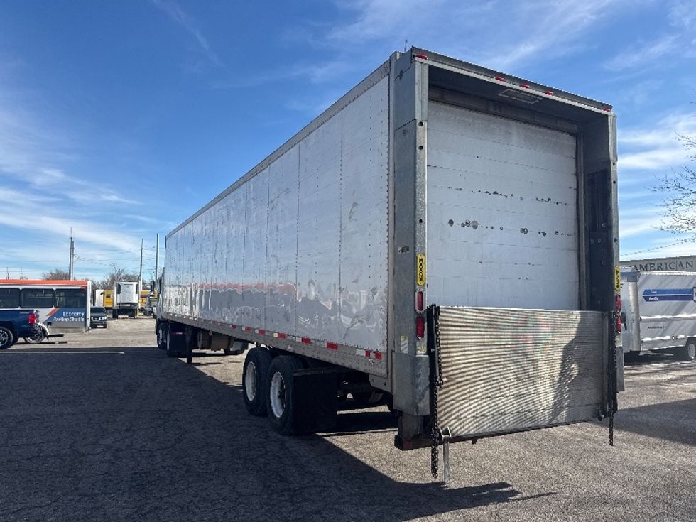 Refrigerated Trailer-Semi Trailers-Utility-2014-Trailer-Omaha-NE-877,997\n\t\tmiles-$ 17,750 - Image 3