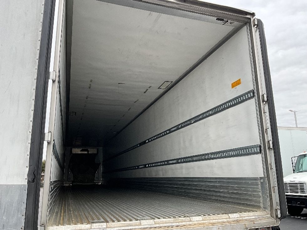 Refrigerated Trailer-Semi Trailers-Utility-2014-Trailer-Swedesboro-NJ-609,450\n\t\tmiles-$ 17,000 - Image 10