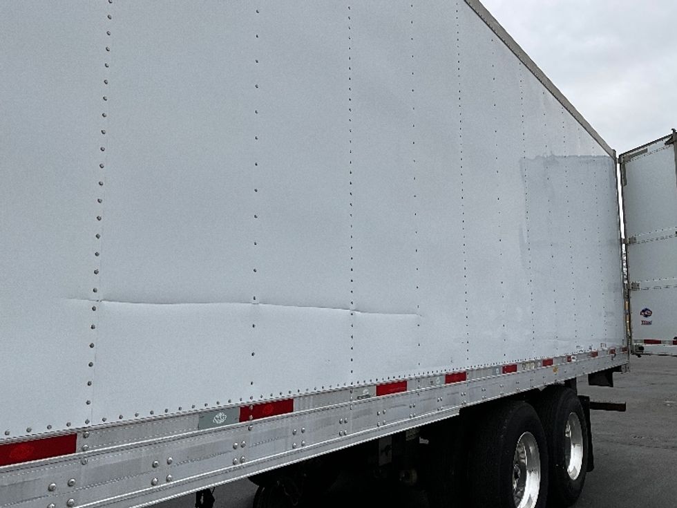 Refrigerated Trailer-Semi Trailers-Utility-2014-Trailer-Swedesboro-NJ-609,450\n\t\tmiles-$ 17,000 - Image 13