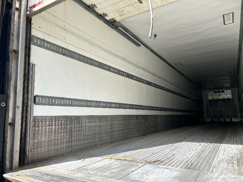 Refrigerated Trailer-Semi Trailers-Utility-2014-Trailer-York-PA-497,136\n\t\tmiles-$ 23,750 - Image 8