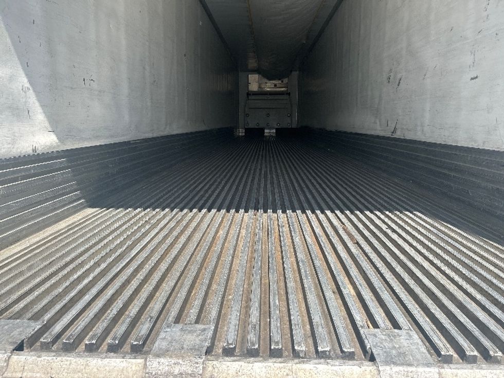 Refrigerated Trailer-Semi Trailers-Utility-2015-Trailer-Allentown-PA-391,100\n\t\tmiles-$ 25,500 - Image 7