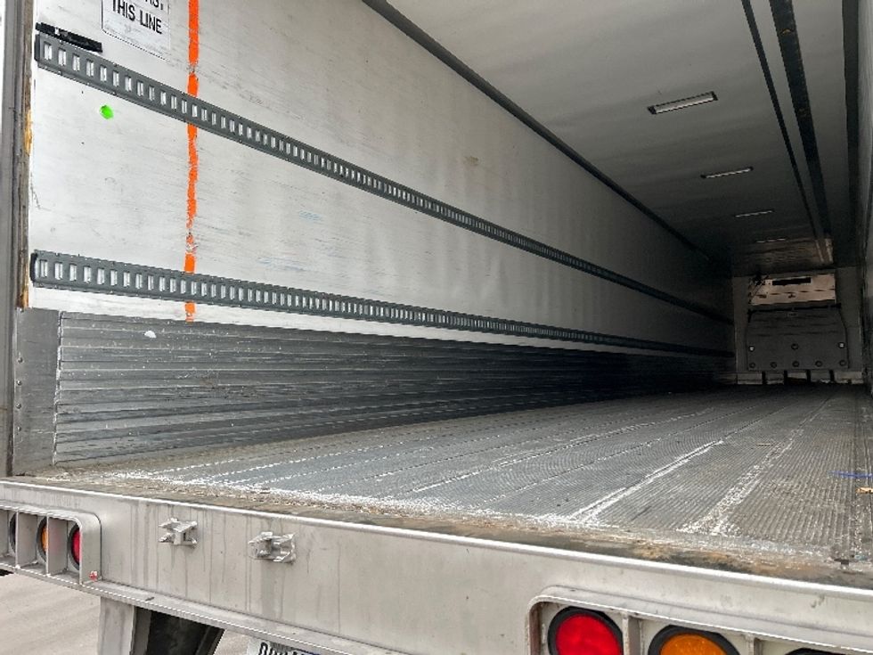Refrigerated Trailer-Semi Trailers-Utility-2015-Trailer-Brooklyn Park-MN-1,147,510\n\t\tmiles-$ 19,750 - Image 8