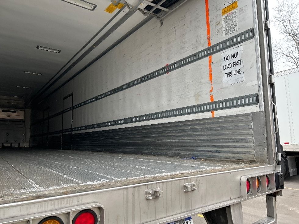 Refrigerated Trailer-Semi Trailers-Utility-2015-Trailer-Brooklyn Park-MN-1,147,510\n\t\tmiles-$ 19,750 - Image 9