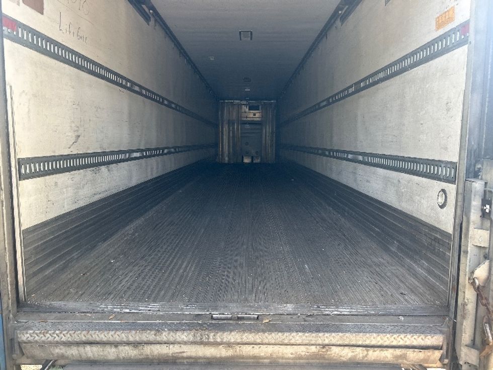 Refrigerated Trailer-Semi Trailers-Utility-2015-Trailer-Duluth-GA-571,373\n\t\tmiles-$ 16,000 - Image 8