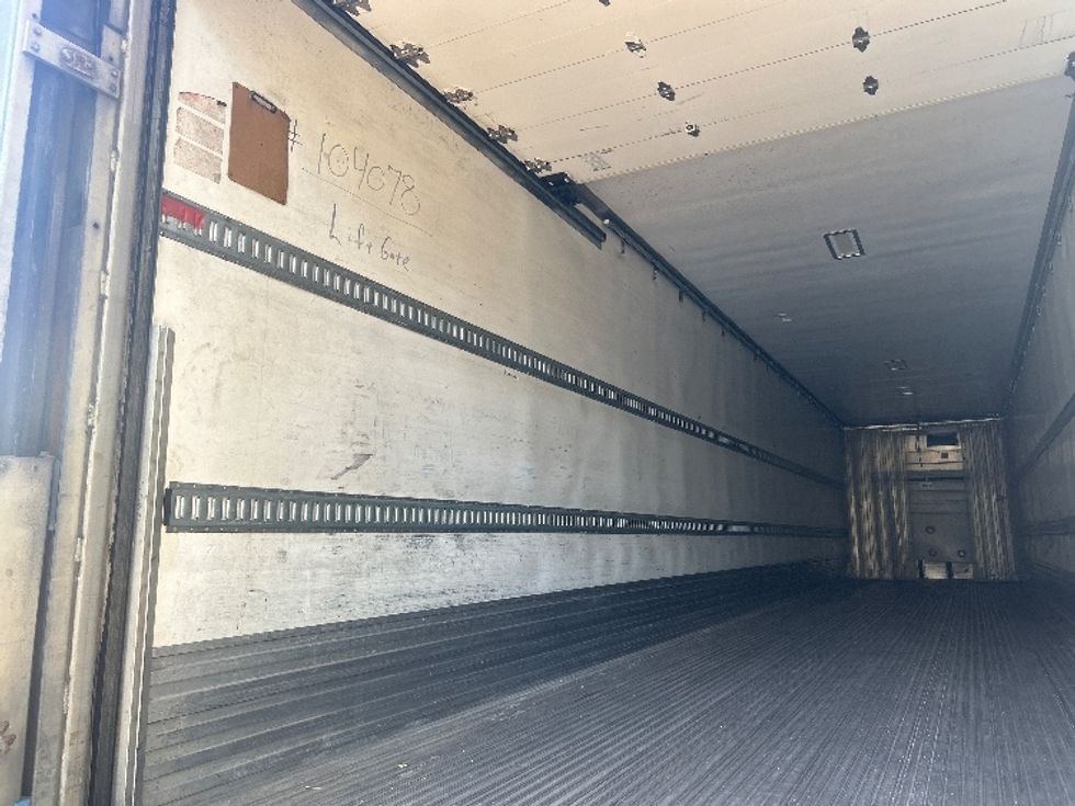 Refrigerated Trailer-Semi Trailers-Utility-2015-Trailer-Duluth-GA-571,373\n\t\tmiles-$ 16,000 - Image 9