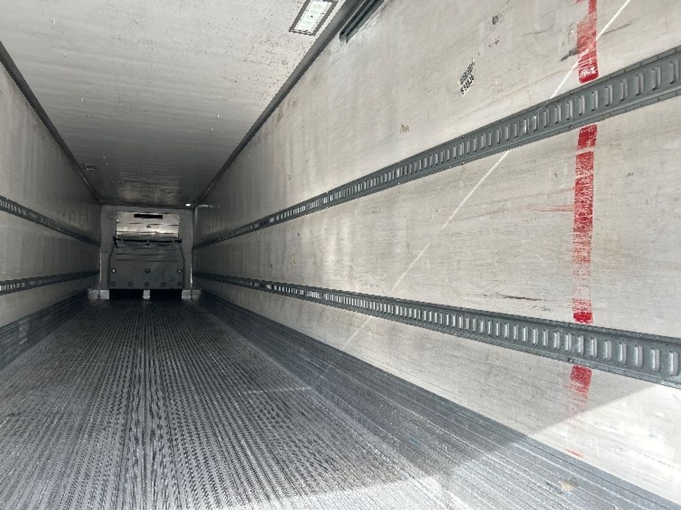 Refrigerated Trailer-Semi Trailers-Utility-2015-Trailer-Houston-TX-443,976\n\t\tmiles-$ 15,000 - Image 10
