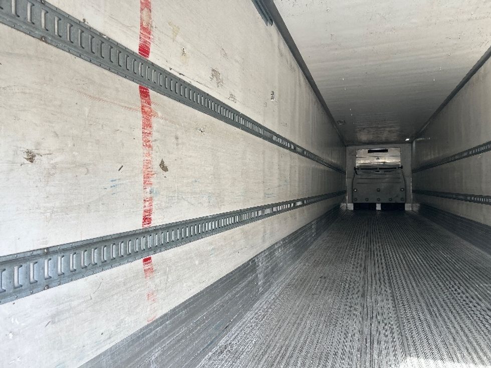 Refrigerated Trailer-Semi Trailers-Utility-2015-Trailer-Houston-TX-443,976\n\t\tmiles-$ 15,000 - Image 9