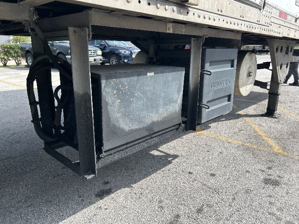 Refrigerated Trailer-Semi Trailers-Utility-2015-Trailer-Katy-TX-493,456\n\t\tmiles-$ 14,000 - Image 12