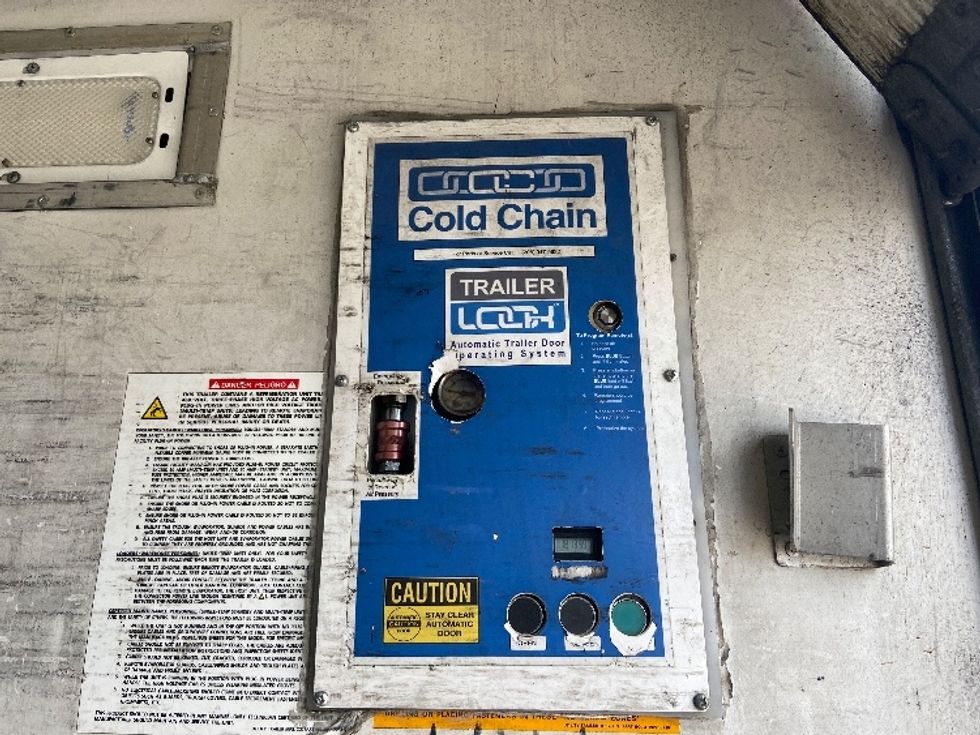 Refrigerated Trailer-Semi Trailers-Utility-2015-Trailer-Katy-TX-591,218\n\t\tmiles-$ 22,000 - Image 11