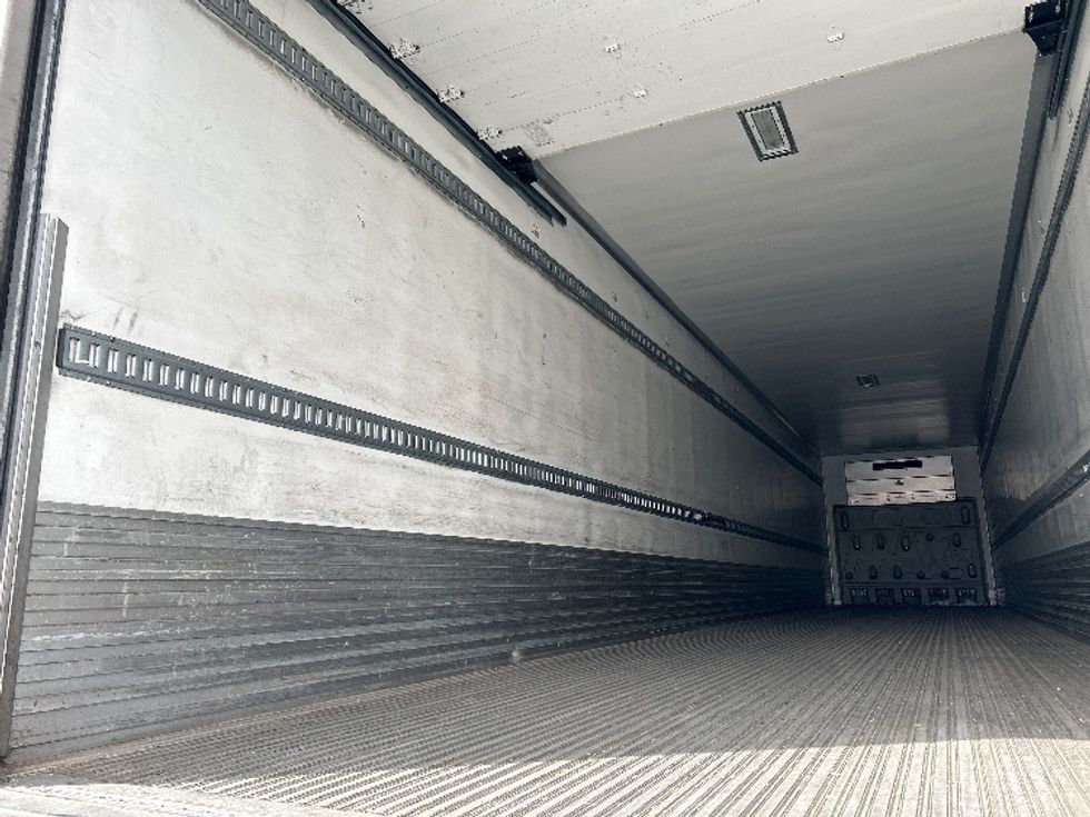 Refrigerated Trailer-Semi Trailers-Utility-2015-Trailer-Las Vegas-NV-105,926\n\t\tmiles-$ 23,750 - Image 8