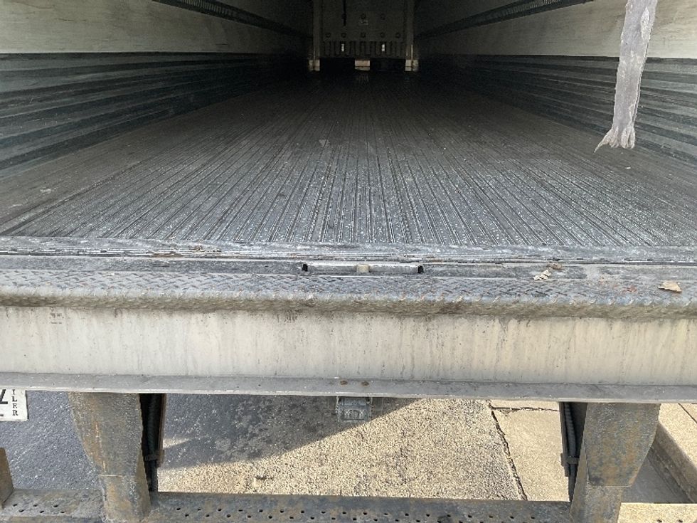 Refrigerated Trailer-Semi Trailers-Utility-2015-Trailer-Louisville-KY-330,000\n\t\tmiles-$ 20,750 - Image 8