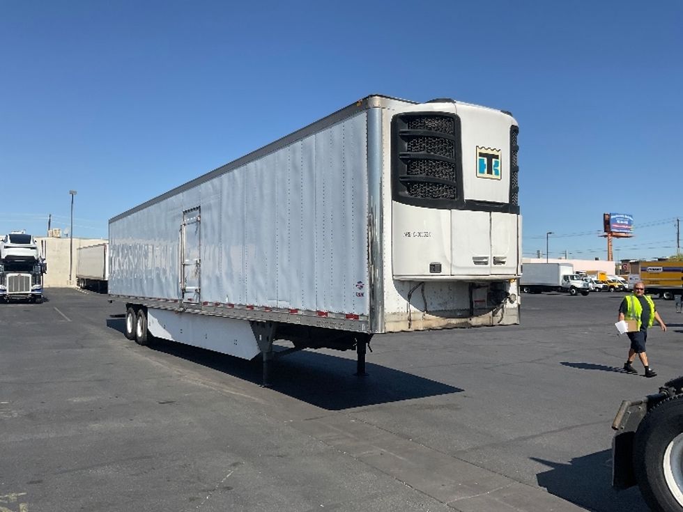Refrigerated Trailer-Semi Trailers-Utility-2015-Trailer-North Las Vegas-NV-226,978\n\t\tmiles-$ 15,000 - Image 1