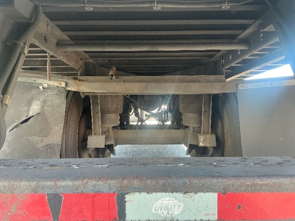 Refrigerated Trailer-Semi Trailers-Utility-2015-Trailer-Orlando-FL-910,192\n\t\tmiles-$ 15,500 - Image 5