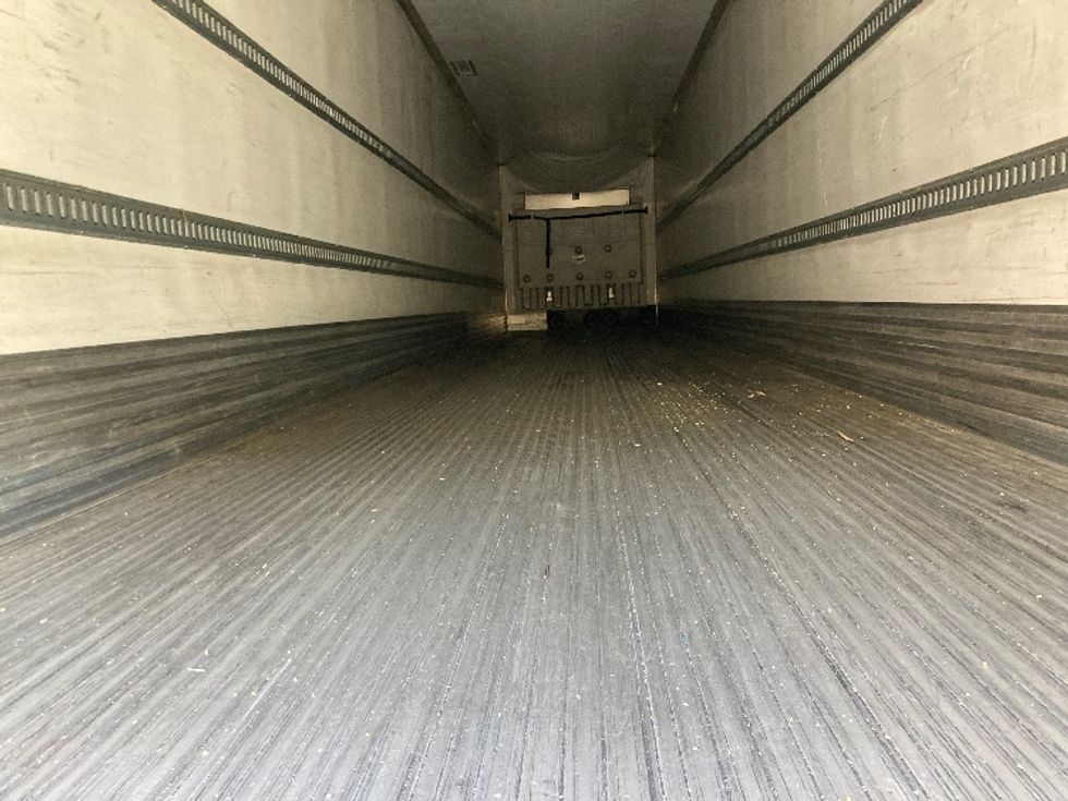 Refrigerated Trailer-Semi Trailers-Utility-2015-Trailer-Sun Valley-CA-414,726\n\t\tmiles-$ 20,250 - Image 5