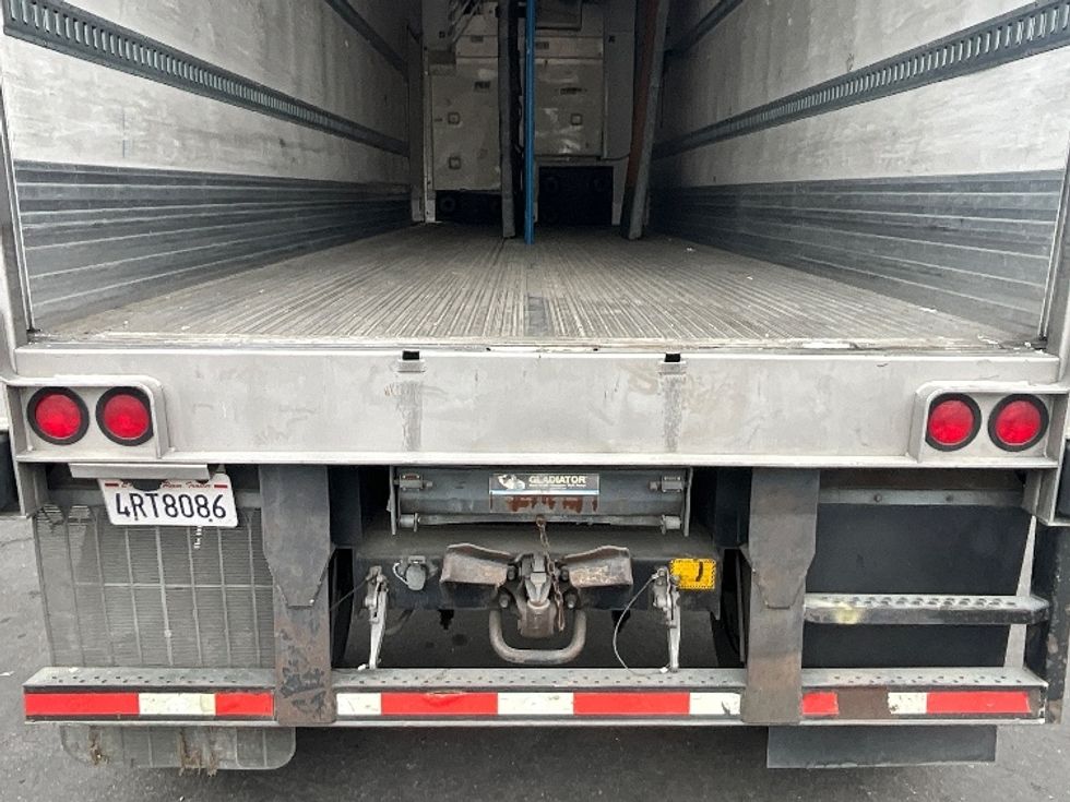 Refrigerated Trailer-Semi Trailers-Utility-2015-Trailer-West Sacramento-CA-366,548\n\t\tmiles-$ 11,000 - Image 8