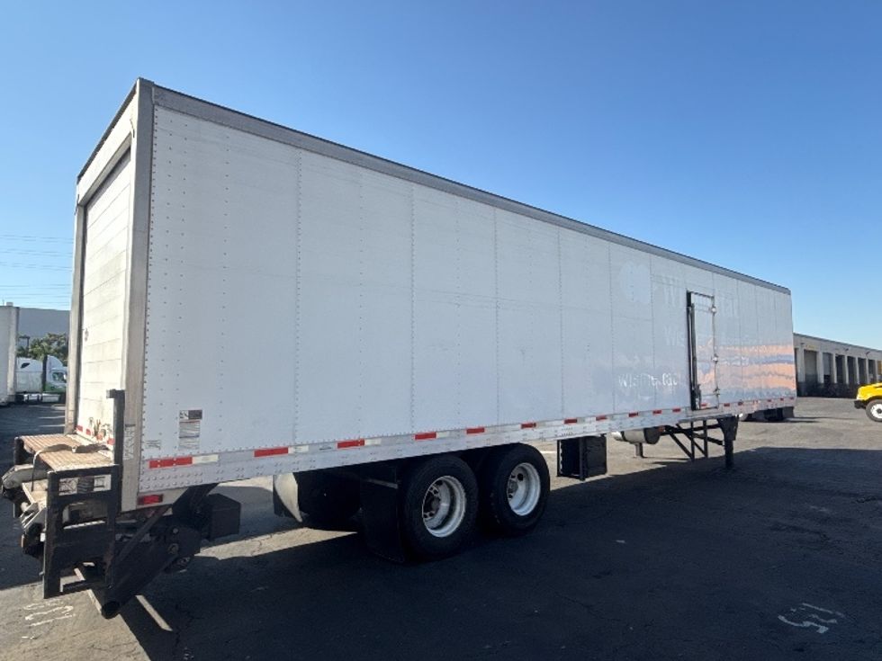 Refrigerated Trailer-Semi Trailers-Utility-2016-Trailer-Anaheim-CA-105,316\n\t\tmiles-$ 16,500 - Image 4
