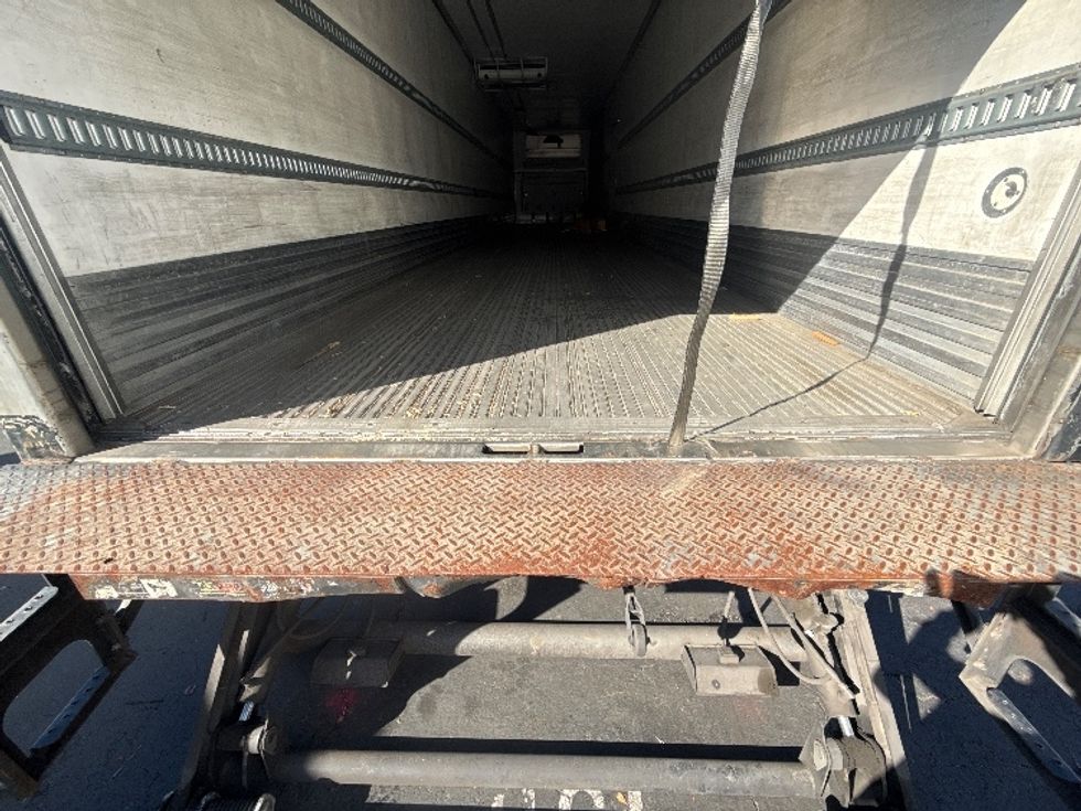 Refrigerated Trailer-Semi Trailers-Utility-2016-Trailer-Anaheim-CA-105,316\n\t\tmiles-$ 16,500 - Image 8