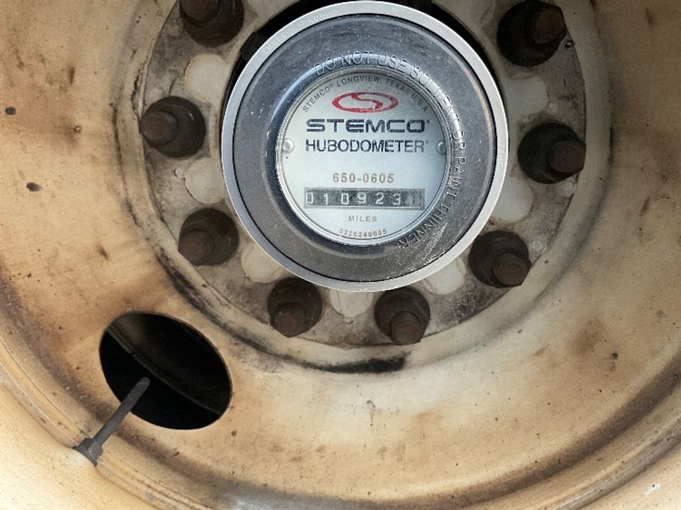 Refrigerated Trailer-Semi Trailers-Utility-2016-Trailer-Anaheim-CA-165,923\n\t\tmiles-$ 22,250 - Image 11