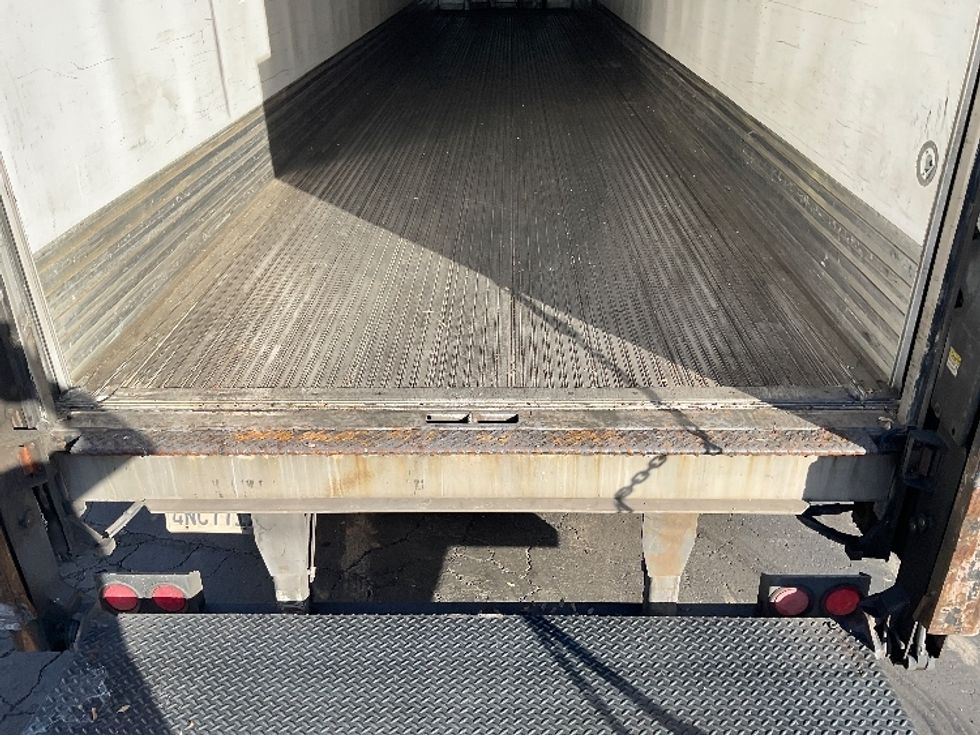 Refrigerated Trailer-Semi Trailers-Utility-2016-Trailer-Anaheim-CA-165,923\n\t\tmiles-$ 22,250 - Image 8