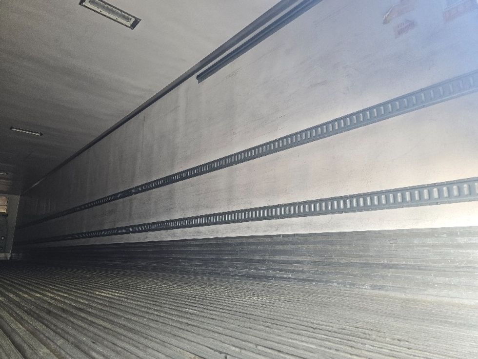 Refrigerated Trailer-Semi Trailers-Utility-2016-Trailer-Atlanta (Forest Park)-GA-476,700\n\t\tmiles-$ 12,000 - Image 9