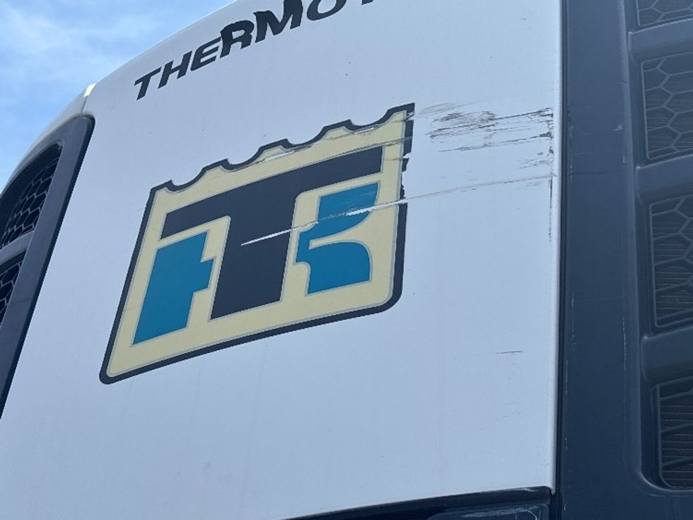 Refrigerated Trailer-Semi Trailers-Utility-2016-Trailer-Atlanta-GA-358,201\n\t\tmiles-$ 17,250 - Image 12