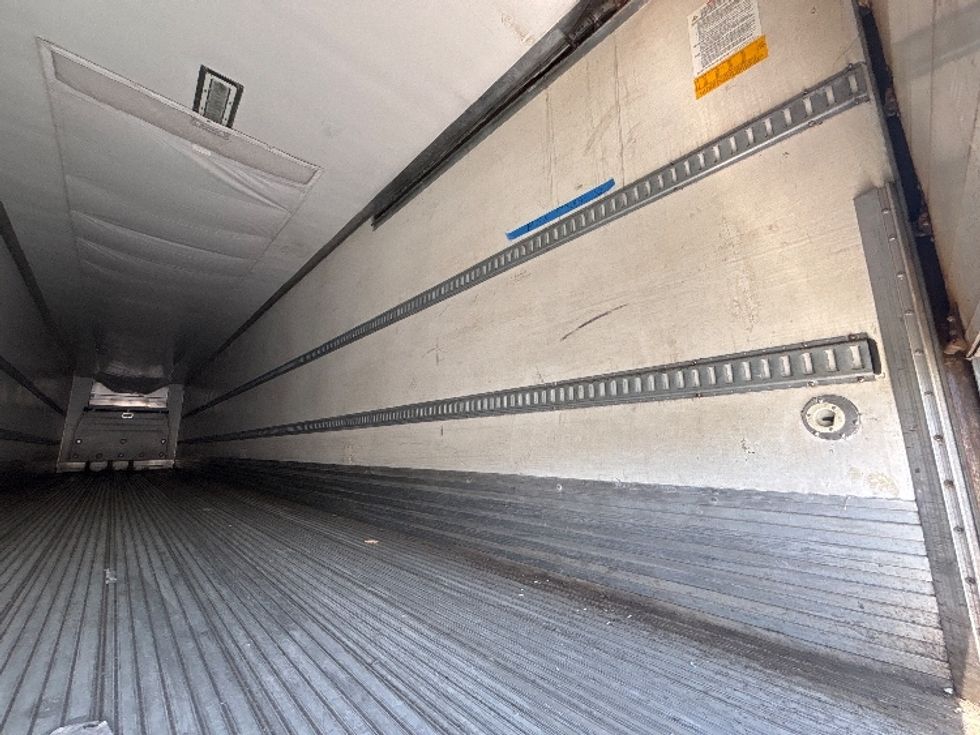 Refrigerated Trailer-Semi Trailers-Utility-2016-Trailer-Atlanta-GA-358,201\n\t\tmiles-$ 17,250 - Image 9