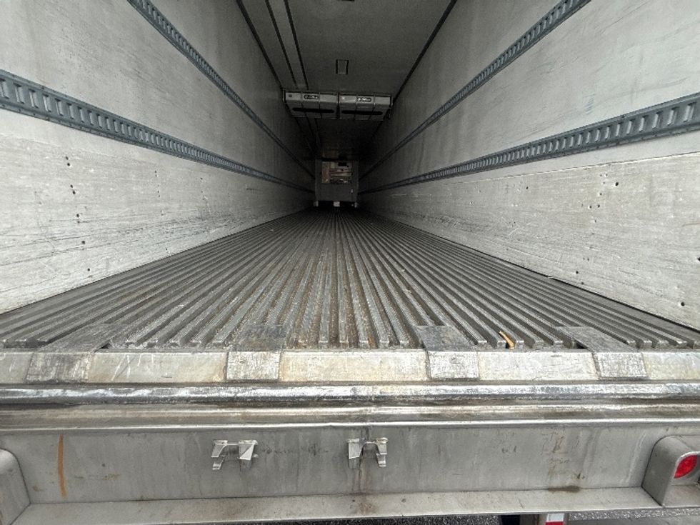 Refrigerated Trailer-Semi Trailers-Utility-2016-Trailer-Brook Park-OH-343,193\n\t\tmiles-$ 19,500 - Image 8