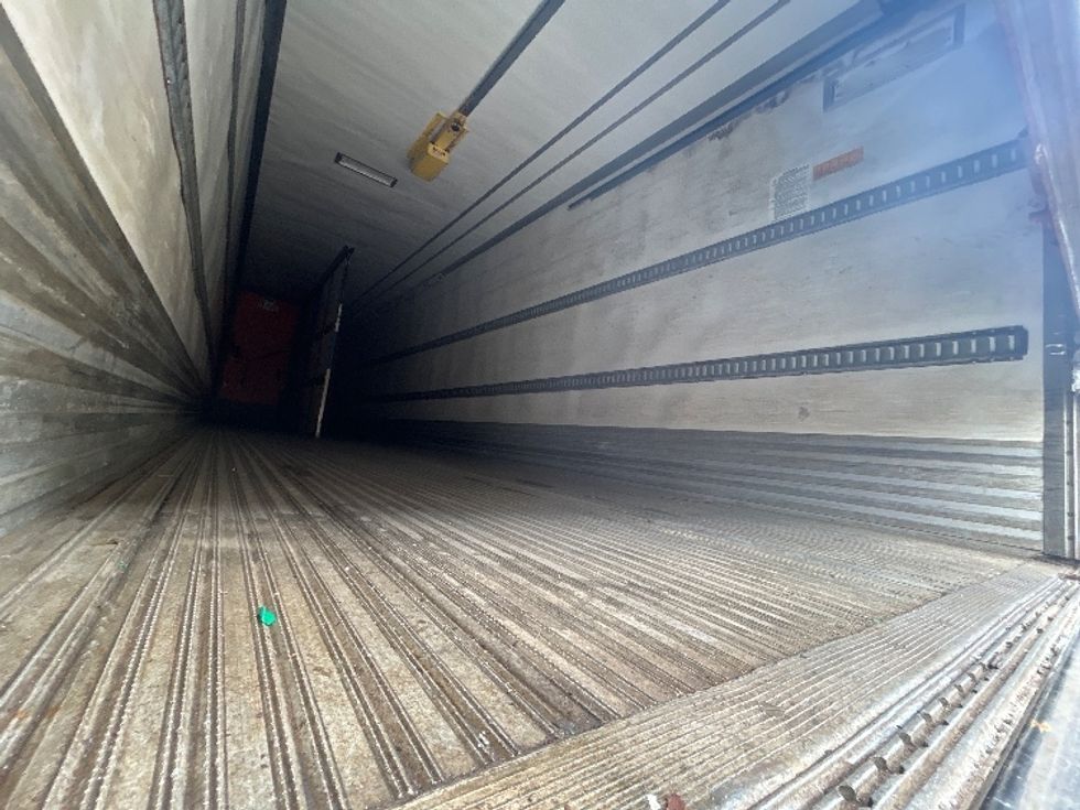 Refrigerated Trailer-Semi Trailers-Utility-2016-Trailer-Brooklyn Park-MN-365,829\n\t\tmiles-$ 22,250 - Image 10