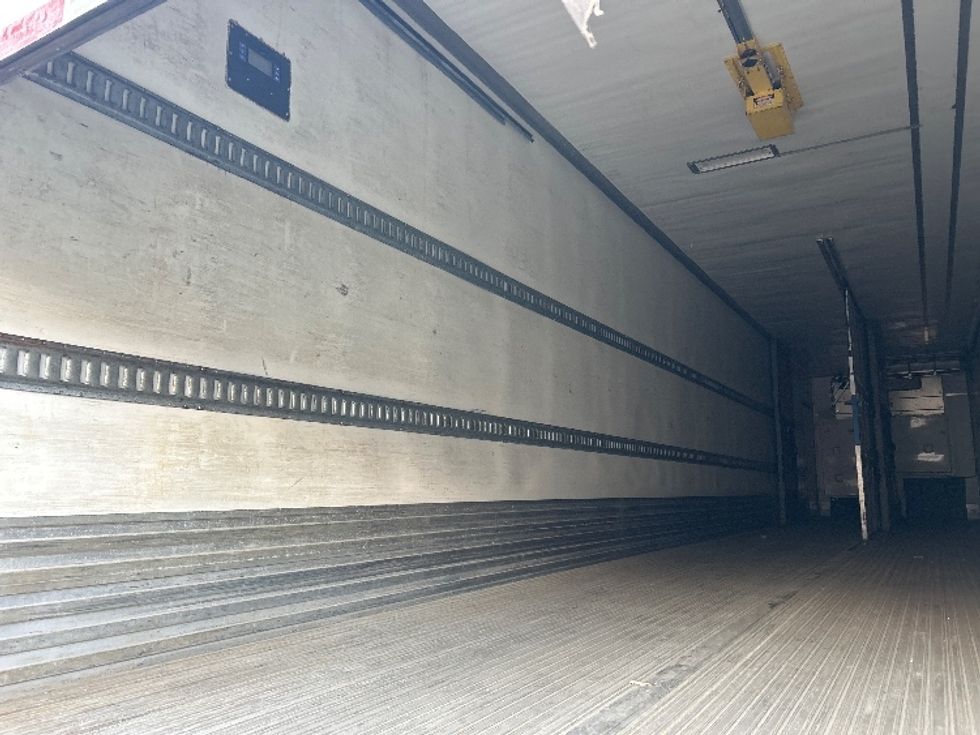 Refrigerated Trailer-Semi Trailers-Utility-2016-Trailer-Brooklyn Park-MN-467,160\n\t\tmiles-$ 21,000 - Image 9