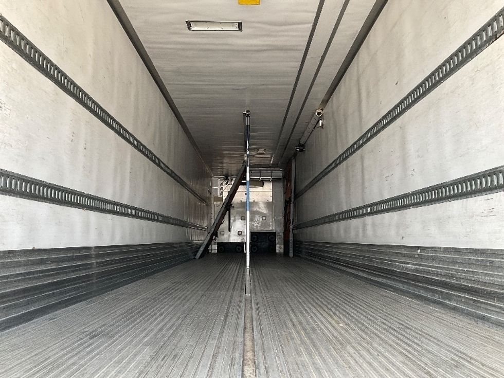 Refrigerated Trailer-Semi Trailers-Utility-2016-Trailer-Brooklyn Park-MN-488,648\n\t\tmiles-$ 21,000 - Image 10
