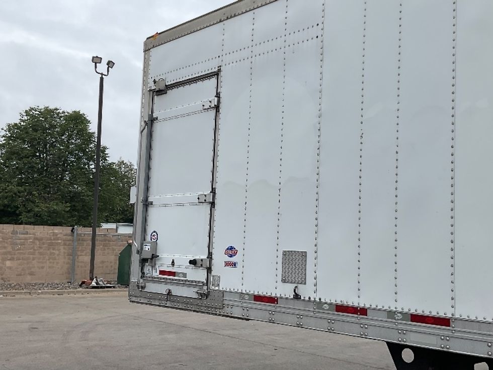 Refrigerated Trailer-Semi Trailers-Utility-2016-Trailer-Brooklyn Park-MN-517,471\n\t\tmiles-$ 20,750 - Image 11