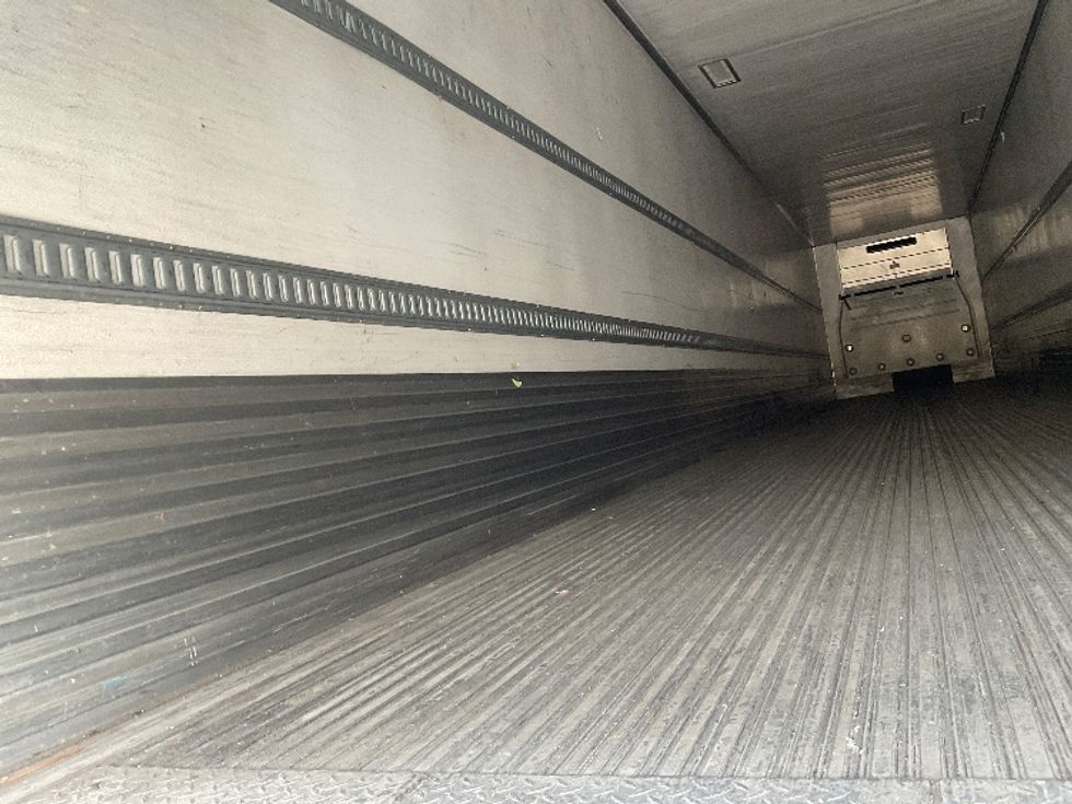 Refrigerated Trailer-Semi Trailers-Utility-2016-Trailer-Carson-CA-543,301\n\t\tmiles-$ 28,250 - Image 8