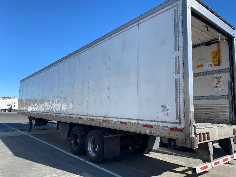 Refrigerated Trailer-Semi Trailers-Utility-2016-Trailer-City Of Industry-CA-604,954\n\t\tmiles-$ 27,500 - Image 3