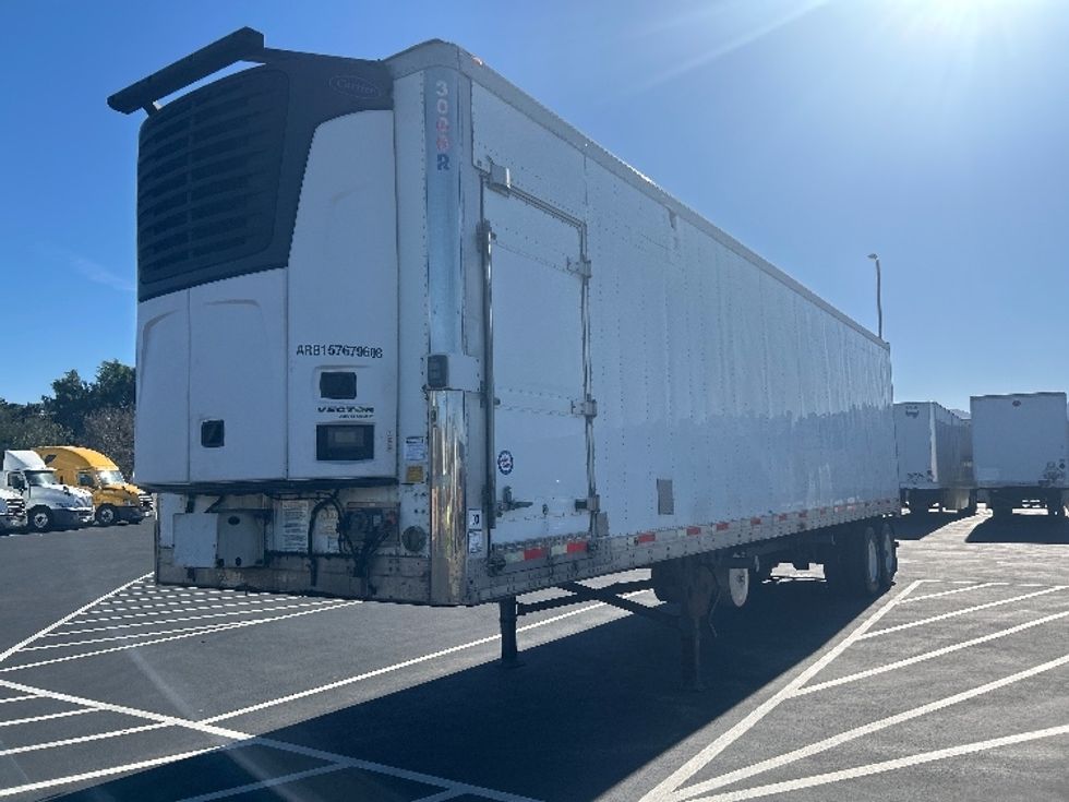 Refrigerated Trailer-Semi Trailers-Utility-2016-Trailer-Corona-CA-243,077\n\t\tmiles-$ 22,750 - Image 2
