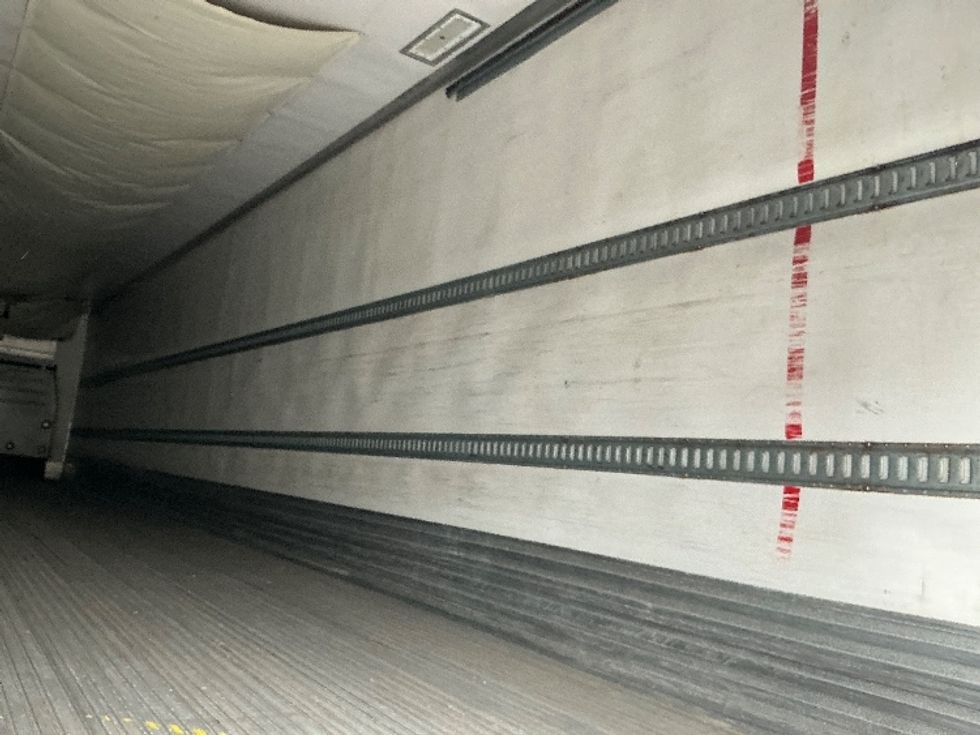 Refrigerated Trailer-Semi Trailers-Utility-2016-Trailer-East Chicago-IN-196,681\n\t\tmiles-$ 15,250 - Image 10