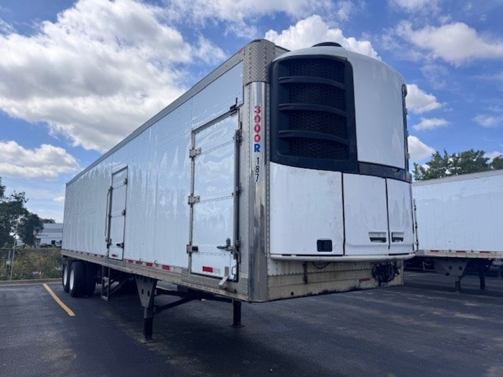 Refrigerated Trailer-Semi Trailers-Utility-2016-Trailer-East Chicago-IN-460,800\n\t\tmiles-$ 25,750 - Image 1