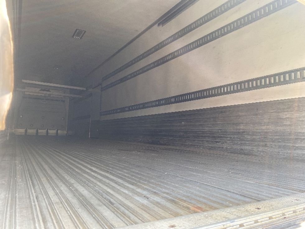 Refrigerated Trailer-Semi Trailers-Utility-2016-Trailer-East Chicago-IN-460,800\n\t\tmiles-$ 25,750 - Image 8