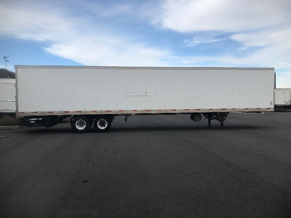 Refrigerated Trailer-Semi Trailers-Utility-2016-Trailer-Everett-WA-377,046\n\t\tmiles-$ 28,250 - Image 4