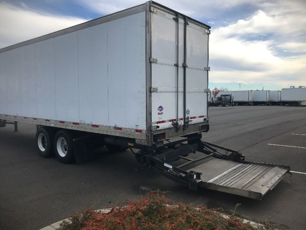 Refrigerated Trailer-Semi Trailers-Utility-2016-Trailer-Everett-WA-377,046\n\t\tmiles-$ 28,250 - Image 7