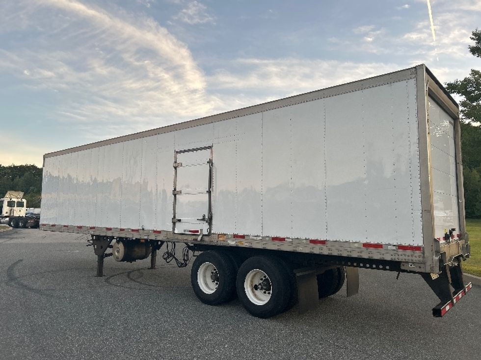 Refrigerated Trailer-Semi Trailers-Utility-2016-Trailer-Fitchburg-MA-253,106\n\t\tmiles-$ 22,000 - Image 3