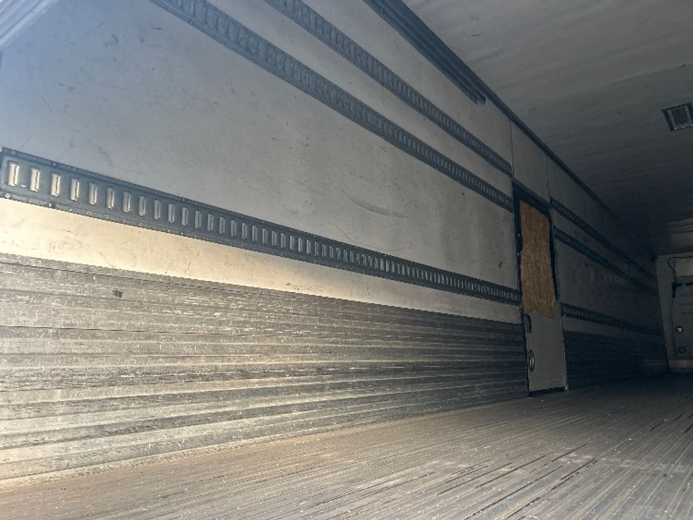 Refrigerated Trailer-Semi Trailers-Utility-2016-Trailer-Fitchburg-MA-253,106\n\t\tmiles-$ 22,000 - Image 8