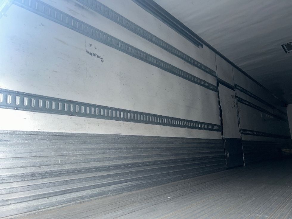 Refrigerated Trailer-Semi Trailers-Utility-2016-Trailer-Fitchburg-MA-270,167\n\t\tmiles-$ 21,000 - Image 8
