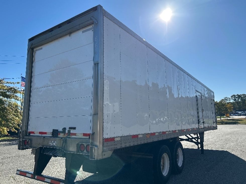 Refrigerated Trailer-Semi Trailers-Utility-2016-Trailer-Fitchburg-MA-314,662\n\t\tmiles-$ 22,000 - Image 4