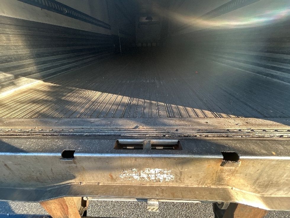 Refrigerated Trailer-Semi Trailers-Utility-2016-Trailer-Fitchburg-MA-340,765\n\t\tmiles-$ 21,000 - Image 7
