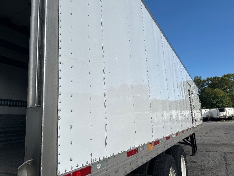 Refrigerated Trailer-Semi Trailers-Utility-2016-Trailer-Fitchburg-MA-368,591\n\t\tmiles-$ 20,750 - Image 13