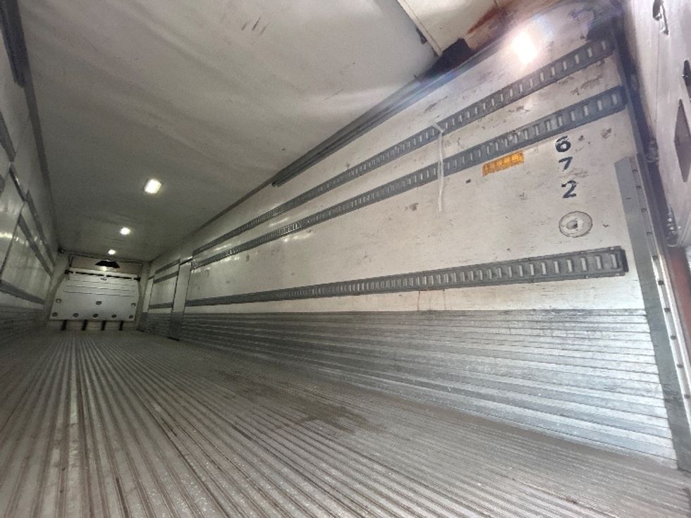 Refrigerated Trailer-Semi Trailers-Utility-2016-Trailer-Fitchburg-MA-400,266\n\t\tmiles-$ 22,000 - Image 9