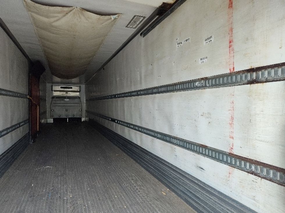 Refrigerated Trailer-Semi Trailers-Utility-2016-Trailer-Fitchburg-MA-408,410\n\t\tmiles-$ 23,750 - Image 9