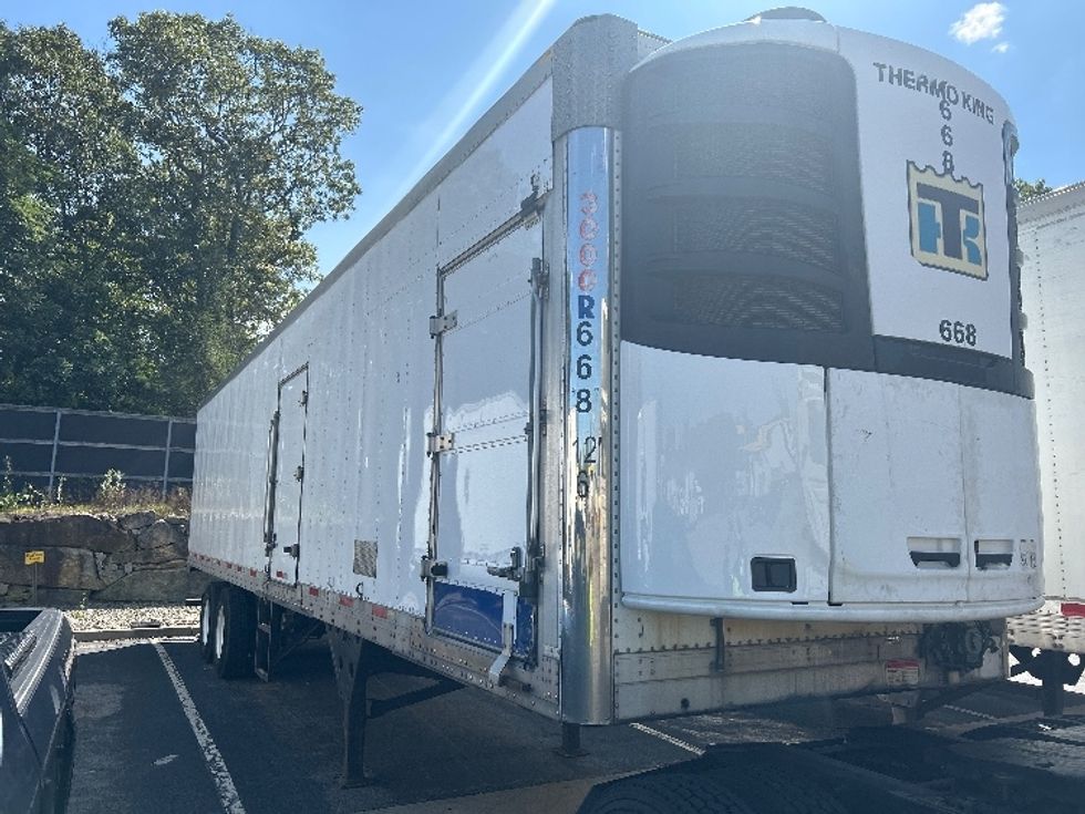 Refrigerated Trailer-Semi Trailers-Utility-2016-Trailer-Fitchburg-MA-410,239\n\t\tmiles-$ 22,000 - Image 1