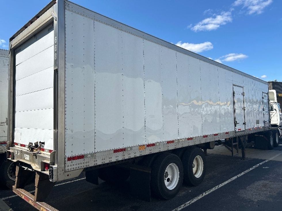 Refrigerated Trailer-Semi Trailers-Utility-2016-Trailer-Fitchburg-MA-410,239\n\t\tmiles-$ 22,000 - Image 4