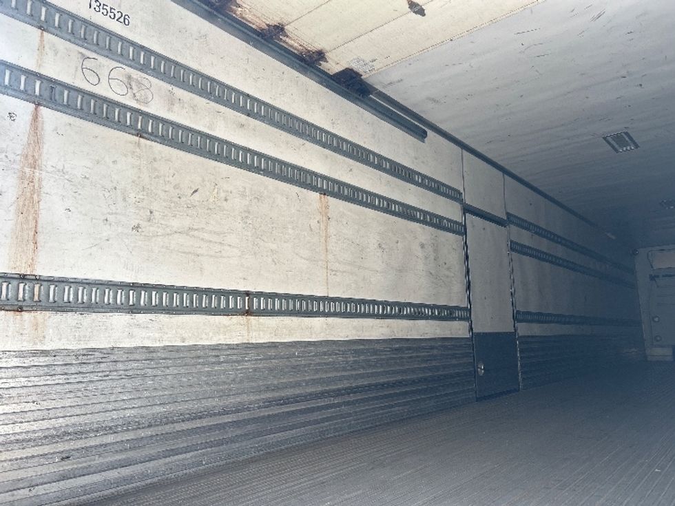 Refrigerated Trailer-Semi Trailers-Utility-2016-Trailer-Fitchburg-MA-410,239\n\t\tmiles-$ 22,000 - Image 9